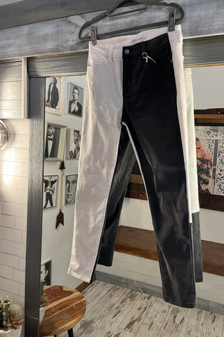 Day and Night Jeans